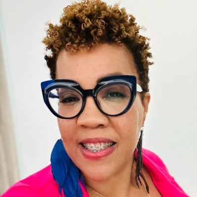 Donnita Nicholas headshot